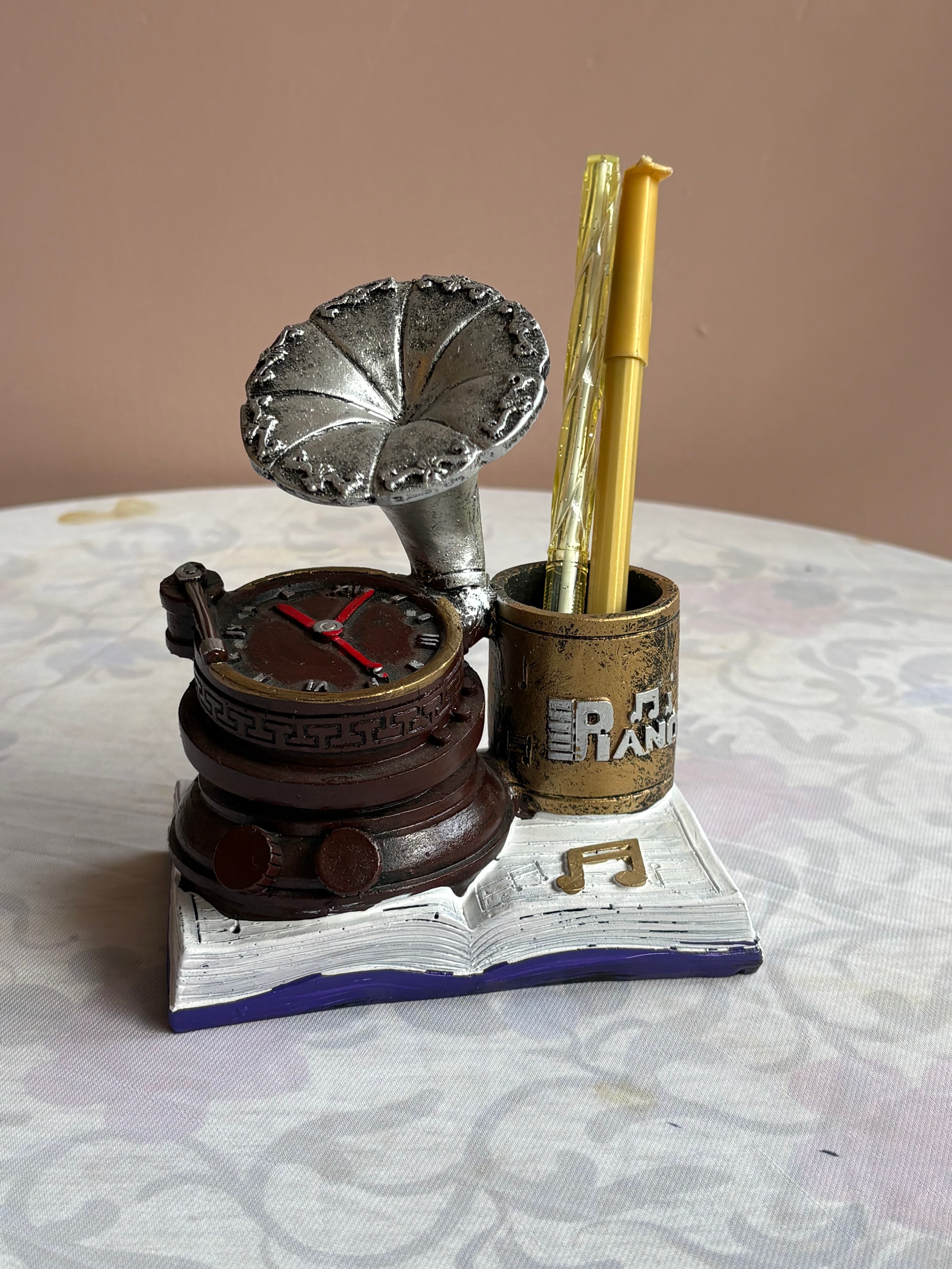 Gramophone Pencil Holder